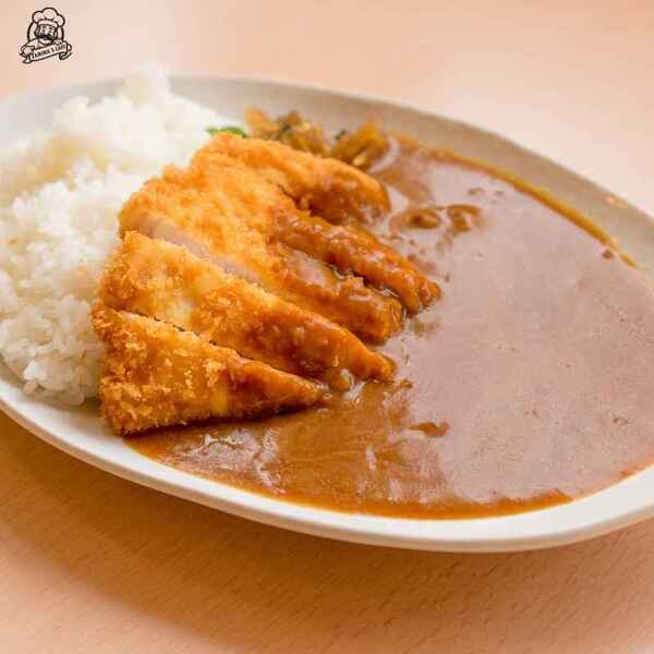 Enjoy our Prawn Java Katsu Curry, a tasty asian seafood dish featuring crispy prawn katsu in a delicious curry sauce.